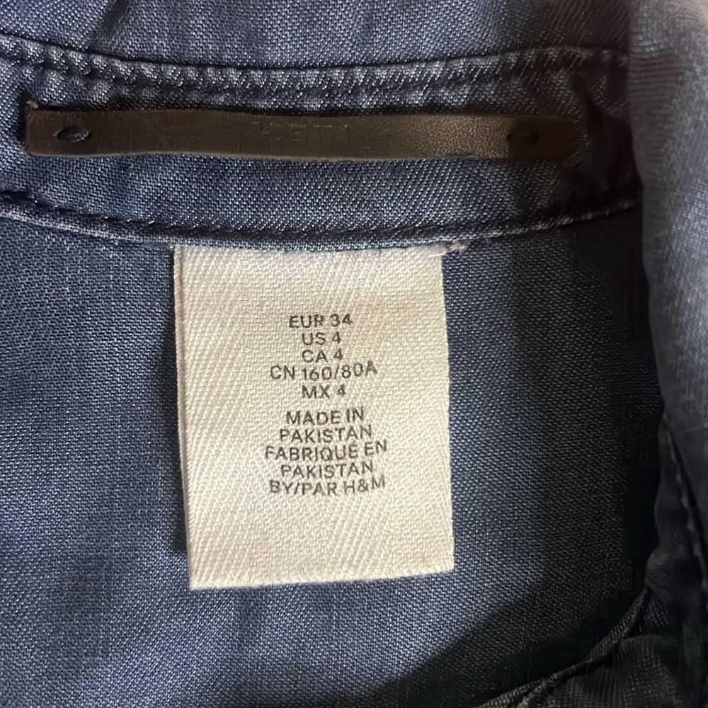 100% Lyocell Long button down denim style top - Picture 4 of 10